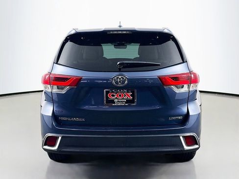 Certified 2018 Toyota Highlander Limited image 6