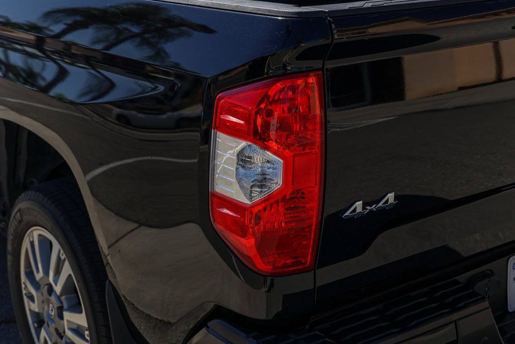 Used 2016 Toyota Tundra Platinum AWD/4WD image 8