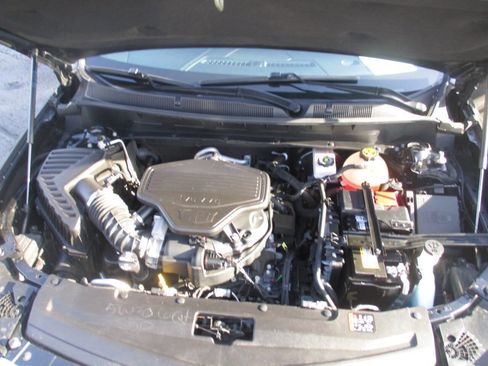 Used 2021 Cadillac XT6 Premium Luxury image 24