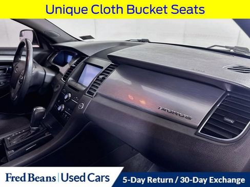 Used 2014 Ford Taurus SEL w/ Equipment Group 201A FWD image 33