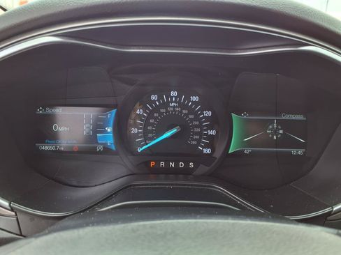 Used 2019 Ford Fusion SEL FWD image 14