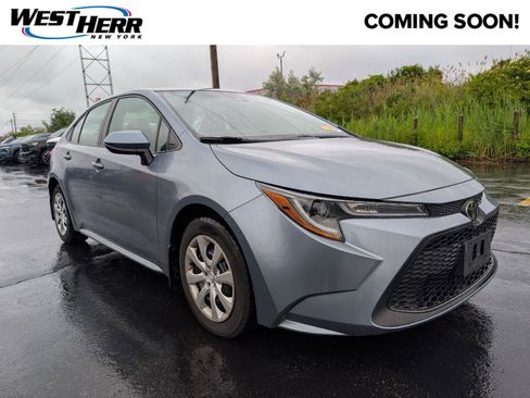 Used 2022 Toyota Corolla LE FWD image 1