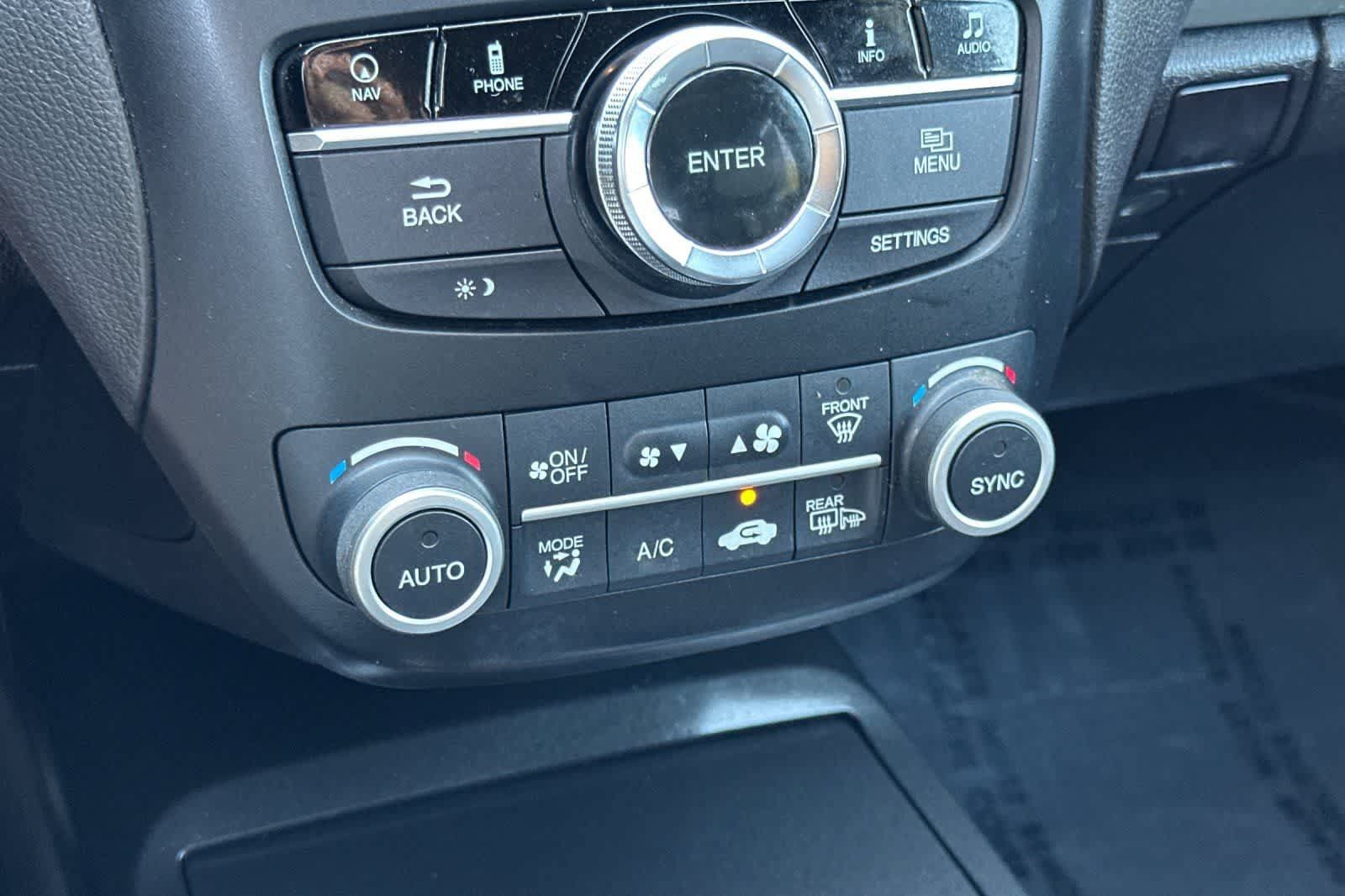 Used 2017 Acura RDX w/ Technology Package AWD/4WD image 24