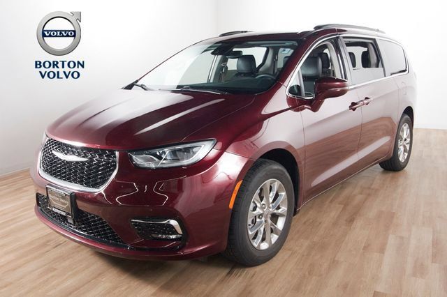 Used 2022 Chrysler Pacifica Touring-L AWD/4WD image 1