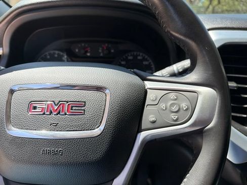 Used 2019 GMC Acadia SLE FWD image 22