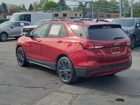 Used 2024 Chevrolet Equinox RS w/ RS Leather Package FWD image 3