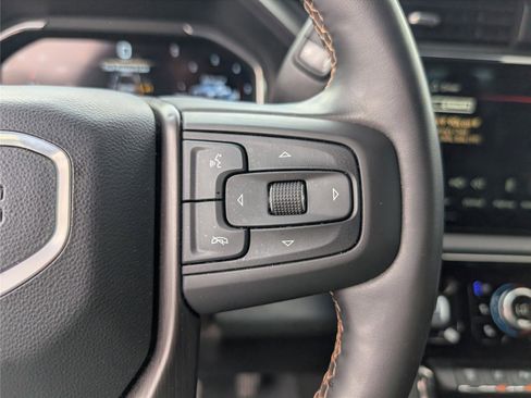 Used 2025 GMC Sierra 2500 AT4 w/ AT4 Premium Plus Package image 28