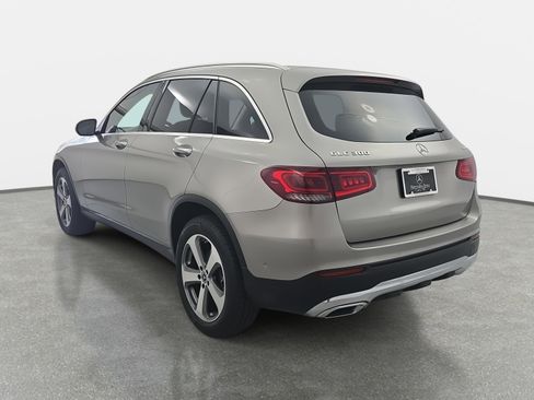 Used 2021 Mercedes-Benz GLC 300 4MATIC image 7
