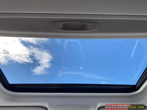 Used 2019 Toyota RAV4 XLE w/ Convenience Package AWD/4WD image 15