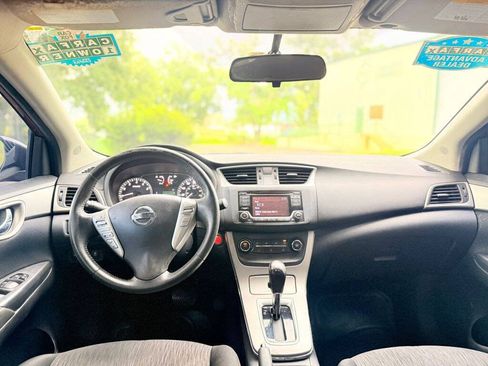 Used 2015 Nissan Sentra SV FWD image 12