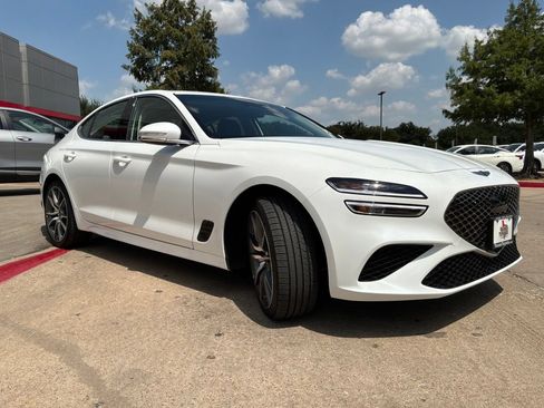 Used 2026 Genesis G70 2.5T RWD image 4