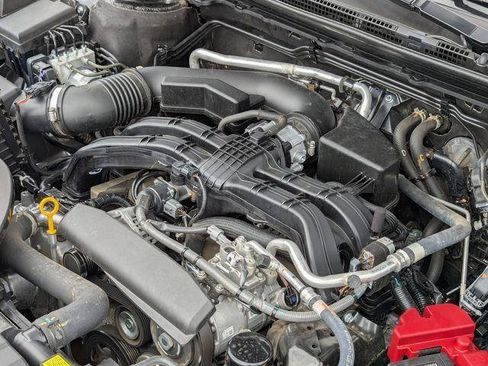 Certified 2025 Subaru Outback AWD/4WD image 32