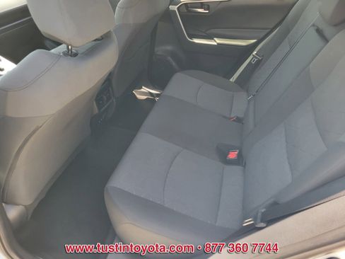 Certified 2020 Toyota RAV4 XLE w/ Convenience Package FWD image 11