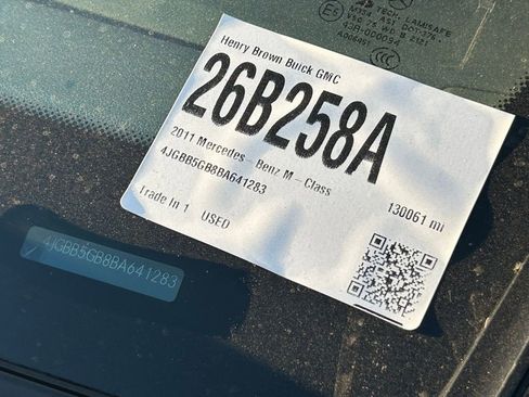 Used 2011 Mercedes-Benz ML 350 2WD image 3