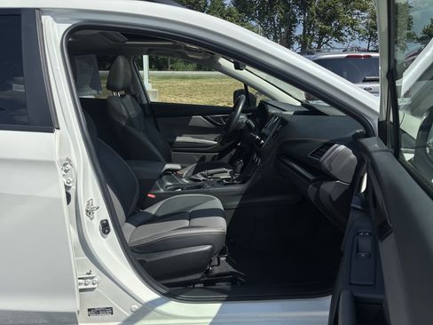 Used 2022 Subaru Crosstrek 2.5i Sport w/ Moonroof Package AWD/4WD image 25