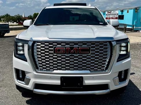 Used 2023 GMC Yukon Denali RWD image 15