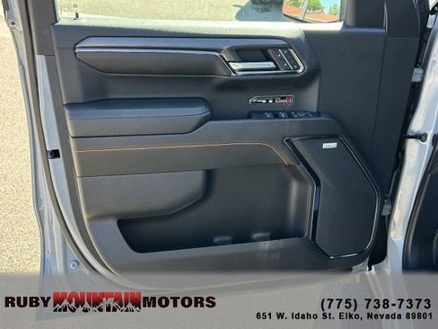 Used 2024 GMC Sierra 1500 AT4 w/ Technology Package image 10