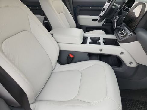 Used 2026 Land Rover Defender 110 S AWD/4WD image 14