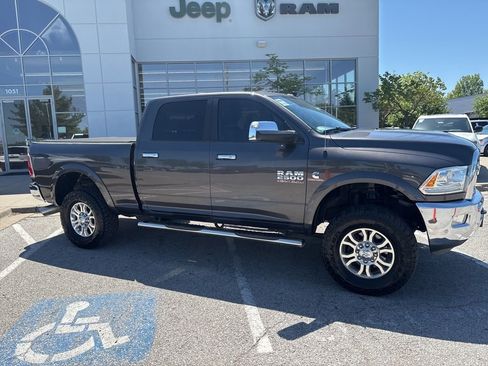 Used 2018 RAM 2500 Laramie image 29