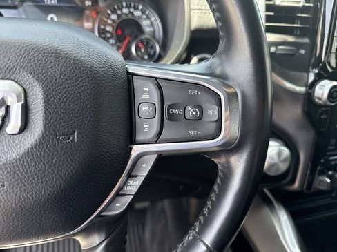 Used 2023 RAM 1500 Laramie AWD/4WD image 15