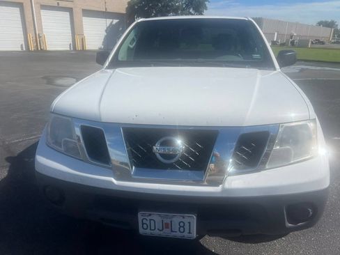 Used 2012 Nissan Frontier S w/ S Preferred Pkg RWD image 2