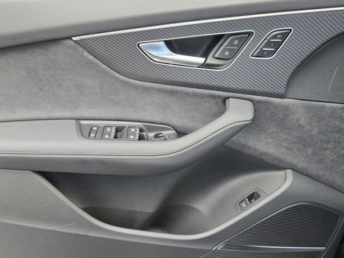 New 2026 Audi SQ7 Premium Plus image 29