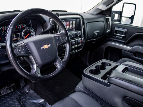 Used 2016 Chevrolet Silverado 1500 LT w/ All Star Edition image 18