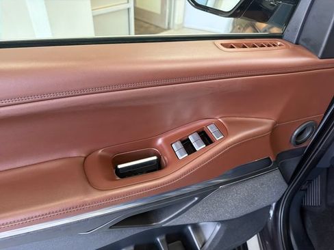 Used 2025 Lincoln Navigator Reserve AWD/4WD image 12