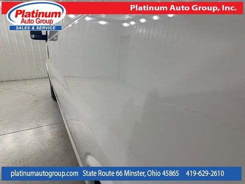 Used 2018 Chevrolet Express 3500 Work Van w/ Driver Convenience Package image 39