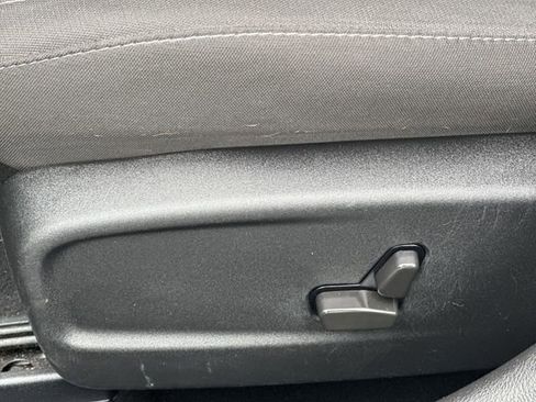 Used 2022 Dodge Charger SXT RWD image 28