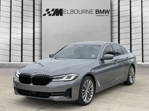 Certified 2023 BMW 540i w/ Executive Package image 3