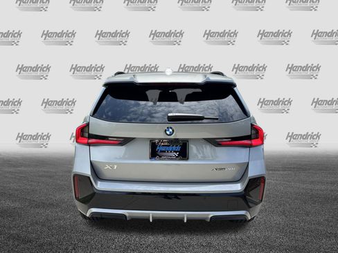 New 2027 BMW X1 xDrive28i AWD/4WD image 9