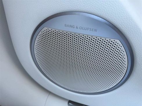 Used 2023 Genesis GV60 Advanced image 31