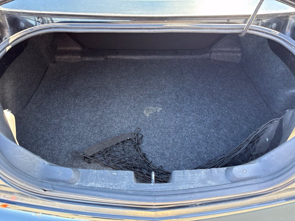 Used 2010 Chevrolet Camaro SS RWD image 11