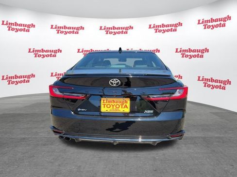 Used 2025 Toyota Camry XSE FWD image 25