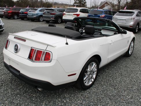 Used 2012 Ford Mustang Premium image 7