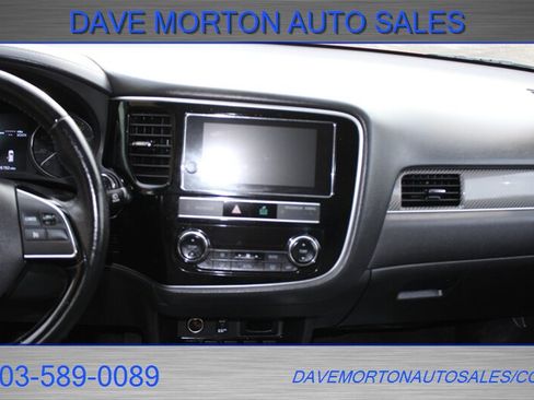 Used 2019 Mitsubishi Outlander SEL image 13