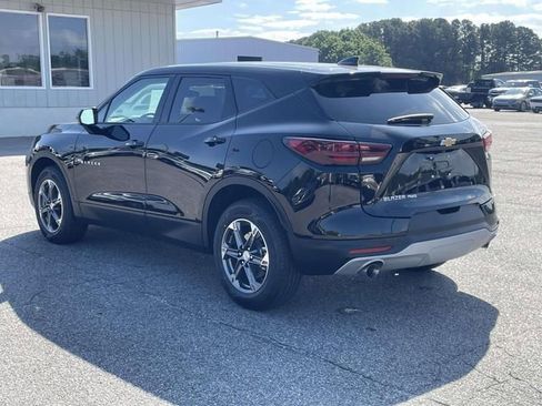 Used 2025 Chevrolet Blazer LT AWD/4WD image 6