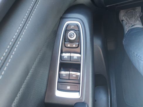 Certified 2025 Subaru Ascent Limited AWD/4WD image 22