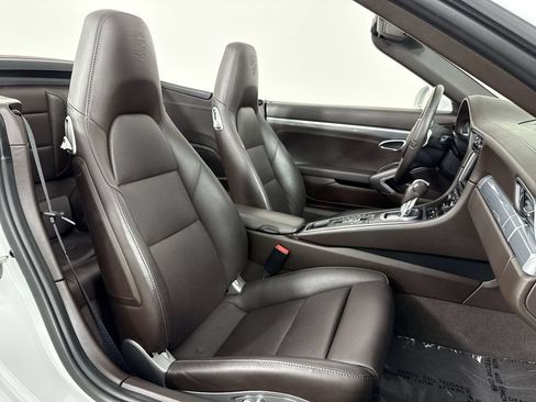 Used 2014 Porsche 911 Carrera 4S AWD/4WD image 23
