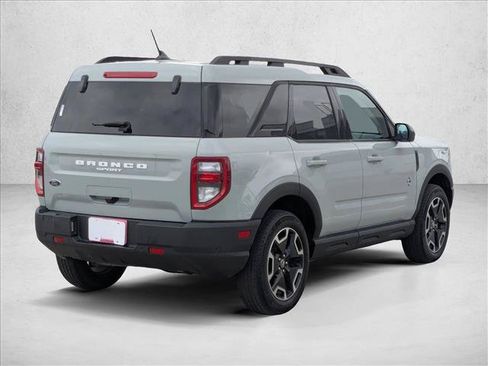 Used 2023 Ford Bronco Sport Outer Banks w/ Tech Package AWD/4WD image 5
