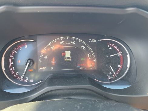 Used 2024 Toyota RAV4 XLE w/ Convenience Package image 20