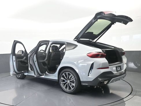Used 2026 BMW X6 xDrive40i AWD/4WD image 84