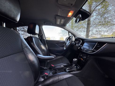 Used 2017 Buick Encore Sport Touring image 14