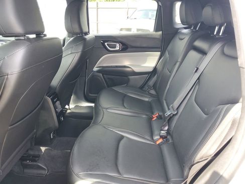Used 2025 Jeep Compass Limited AWD/4WD image 9