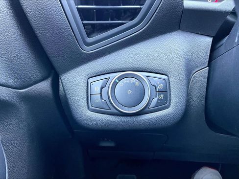 Used 2017 Ford Escape SE w/ Equipment Group 201A image 33