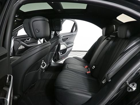 Used 2023 Mercedes-Benz S 500 4MATIC image 18