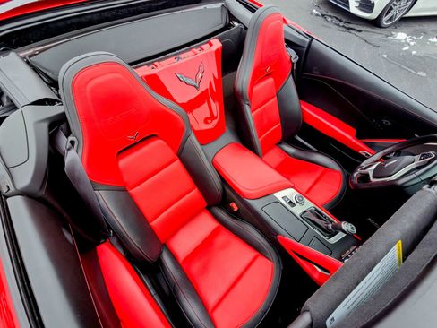 Used 2016 Chevrolet Corvette Z06 w/ 3LZ Preferred Equipment Group image 59