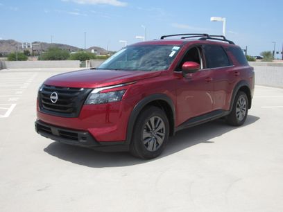 Used 2024 Nissan Pathfinder SV w/ Black Appearance Package