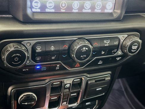 Used 2023 Jeep Wrangler Sahara w/ Cold Weather Group image 24